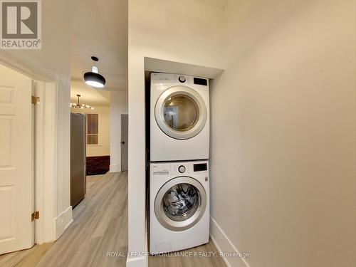 1 - 615 Union Street, Peterborough, ON - Indoor Photo Showing Laundry Room
