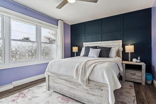 5117 Canborough Road, Wellandport, ON - Indoor Photo Showing Bedroom