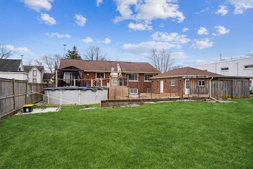5117 Canborough Road, Wellandport, ON - Outdoor With Above Ground Pool