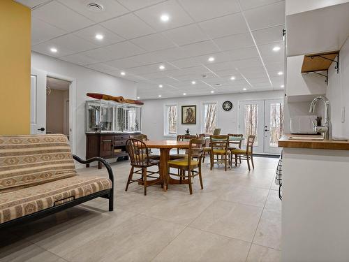 Salle familiale - 260 Ch. Girouard, Rivière-Rouge, QC - Indoor Photo Showing Dining Room