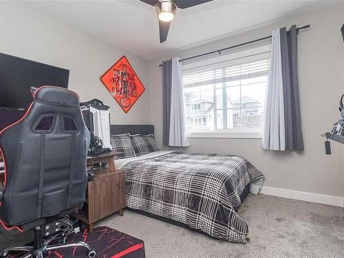 1112 Braeburn Ave, Langford, BC - Indoor Photo Showing Bedroom