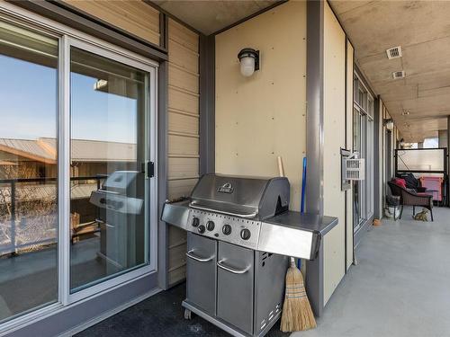 402-194 Beachside Dr, Parksville, BC - Outdoor With Deck Patio Veranda With Exterior