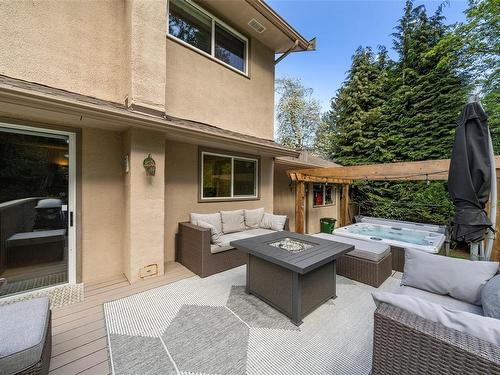 763 Helvetia Cres, Saanich, BC - Outdoor With Deck Patio Veranda With Exterior