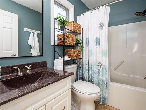 2226 Heron Cres, Comox, BC - Indoor Photo Showing Bathroom