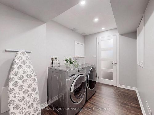 2046 Family Cres, Mississauga, ON - Indoor Photo Showing Laundry Room