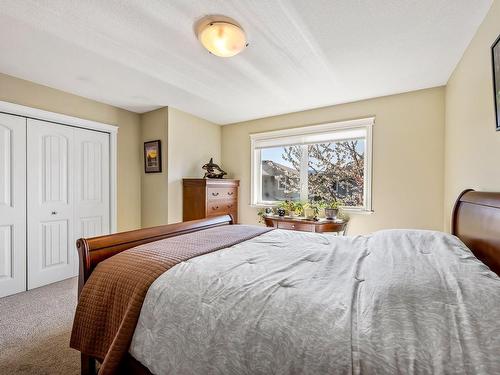 116-1500 Cumberland Rd, Courtenay, BC - Indoor Photo Showing Bedroom