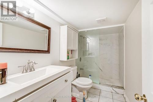 3403 Bruzan Cres, Mississauga, ON - Indoor Photo Showing Bathroom