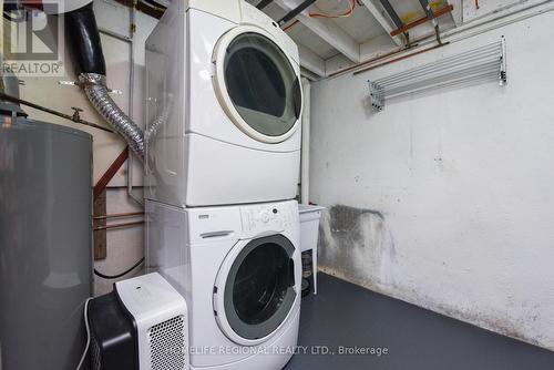 #27 -750 Burnhamthorpe Rd E, Mississauga, ON - Indoor Photo Showing Laundry Room