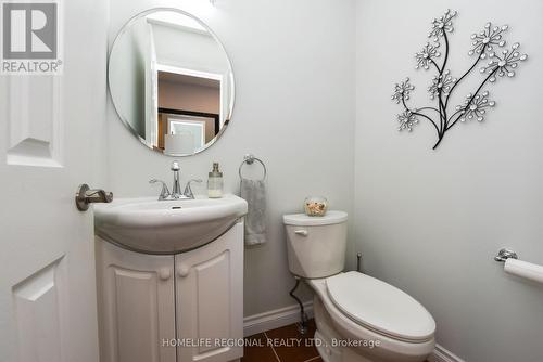 #27 -750 Burnhamthorpe Rd E, Mississauga, ON - Indoor Photo Showing Bathroom