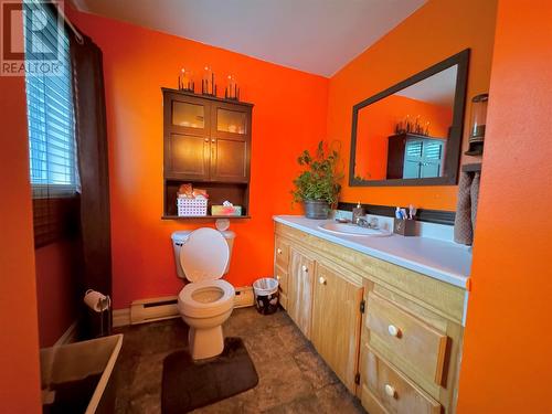 7 Vardys Avenue, Clarenville, NL - Indoor Photo Showing Bathroom