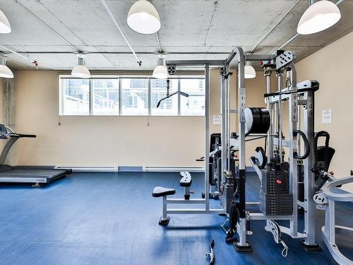 Salle d'exercice - 320-1235 Rue Bishop, Montréal (Ville-Marie), QC - Indoor Photo Showing Gym Room