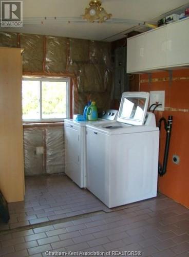 102 Victoria Avenue, Ridgetown, ON - Indoor Photo Showing Laundry Room