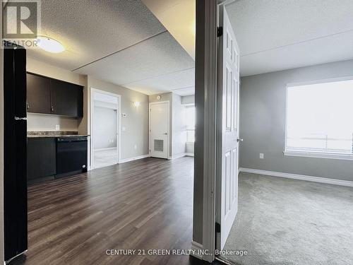 #402 -716 Main St E, Milton, ON - Indoor Photo Showing Other Room