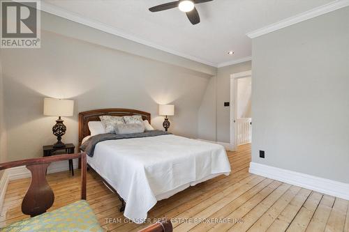 123 Cathcart St, London, ON - Indoor Photo Showing Bedroom