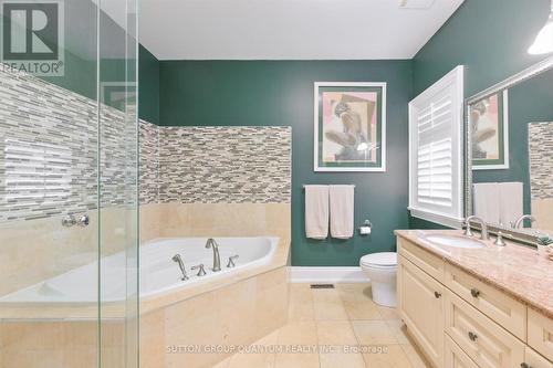 2258 Providence Road, Oakville, ON - Indoor Photo Showing Bathroom