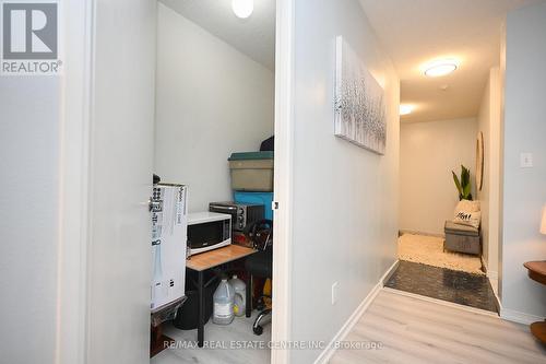 307 - 155 Hillcrest Avenue, Mississauga, ON - Indoor Photo Showing Other Room