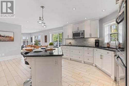 9 Morgan Drive, Halton Hills, ON - Indoor Photo Showing Kitchen