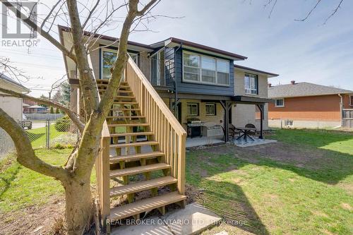 129 Bayview Dr, Barrie, ON - Outdoor