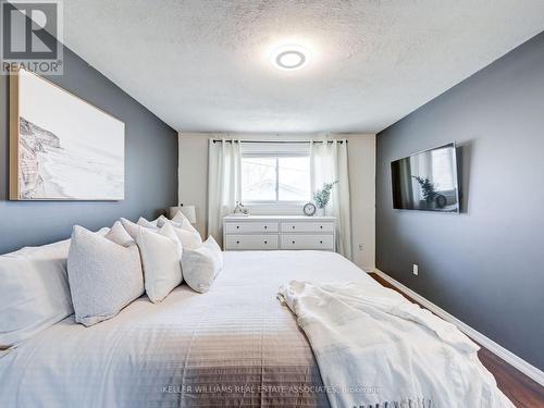 27 Flowertown Ave, Brampton, ON - Indoor Photo Showing Bedroom