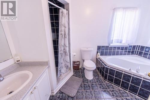 43 Millenium Drive, Toronto, ON - Indoor Photo Showing Bathroom