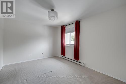 15 - 2095 Marine Drive, Oakville, ON - Indoor Photo Showing Other Room