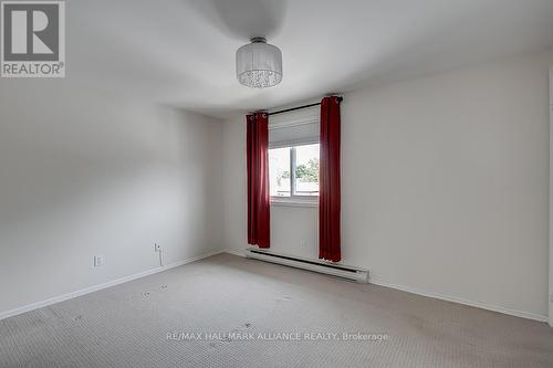 15 - 2095 Marine Drive, Oakville, ON - Indoor Photo Showing Other Room