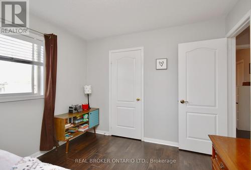 27 Stonemount Cres N, Essa, ON - Indoor Photo Showing Bedroom