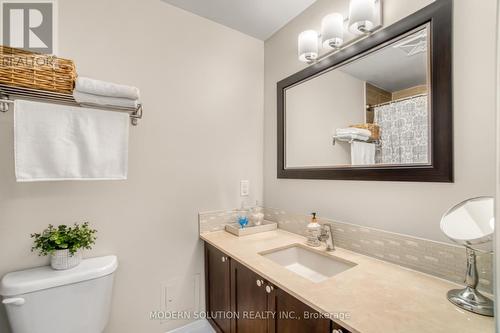 1006 - 24 Woodstream Boulevard, Vaughan, ON - Indoor Photo Showing Bathroom