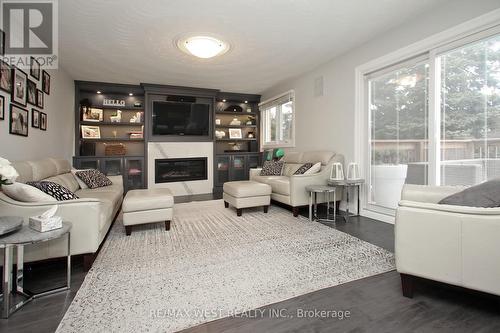 39 Moccasin Trail, Vaughan, ON - Indoor Photo Showing Living Room With Fireplace