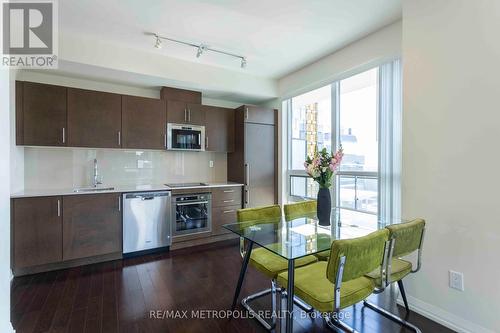 #2115 -460 Adelaide St E, Toronto, ON - Indoor Photo Showing Kitchen With Stainless Steel Kitchen