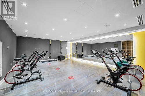 #507 -30 Roehampton Ave W, Toronto, ON - Indoor Photo Showing Gym Room