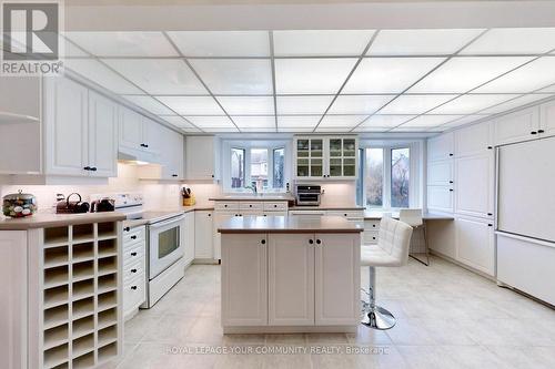 56 Carnival Crt, Toronto, ON - Indoor Photo Showing Kitchen