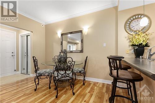 251 Crestway Drive Unit#D, Ottawa, ON - Indoor Photo Showing Dining Room