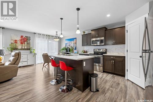 4069 Delhaye Way, Regina, SK - Indoor Photo Showing Kitchen With Upgraded Kitchen