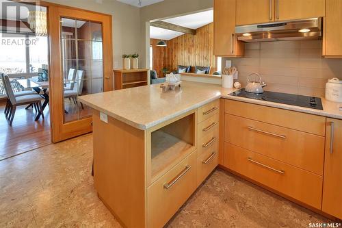 1904 Pembina Avenue, Saskatoon, SK - Indoor Photo Showing Kitchen