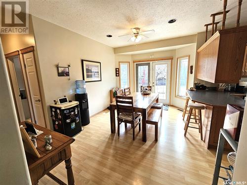 302 Centre Avenue, Meadow Lake, SK - Indoor Photo Showing Dining Room