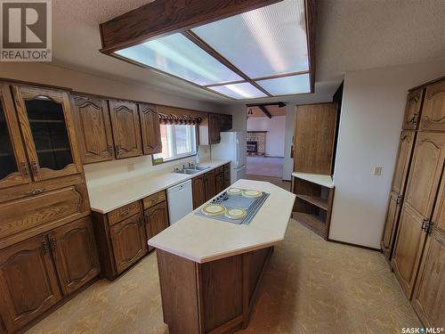 5204 Post Place, Macklin, SK - Indoor Photo Showing Kitchen With Double Sink