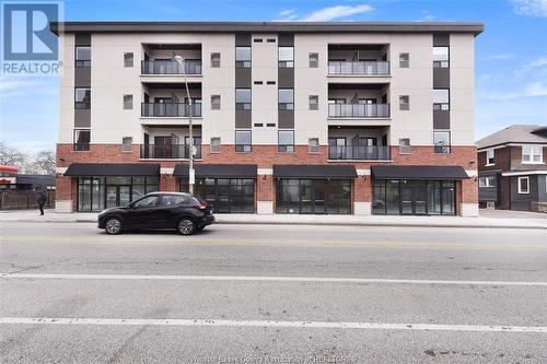 840 Wyandotte East Unit# 401, Windsor, ON - Outdoor With Balcony With Facade
