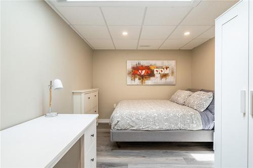 1038 - 1048 King Street W, Hamilton, ON - Indoor Photo Showing Bedroom