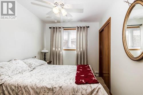 487 Hillcrest Crescent, Sudbury, ON - Indoor Photo Showing Bedroom