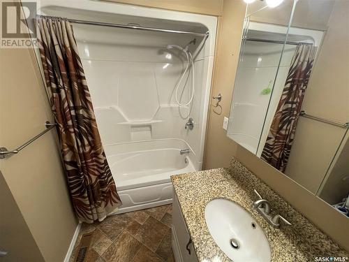 Yagelniski Acreage Rm Of Clayton No. 333, Hyas, SK - Indoor Photo Showing Bathroom