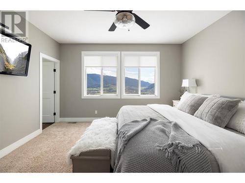 98 Ranchland Place, Coldstream, BC - Indoor Photo Showing Bedroom