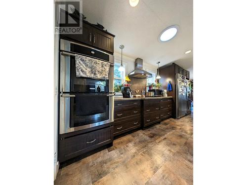 5185 Sponaugle Road, Prince George, BC - Indoor Photo Showing Kitchen