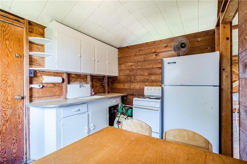 845 Lakeshore Road, Haldimand County, ON - Indoor Photo Showing Kitchen