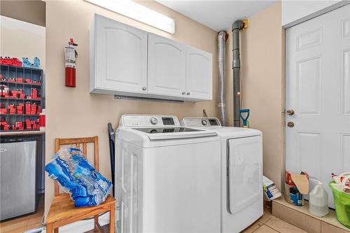 70 Ottawa Street N, Hamilton, ON - Indoor Photo Showing Laundry Room