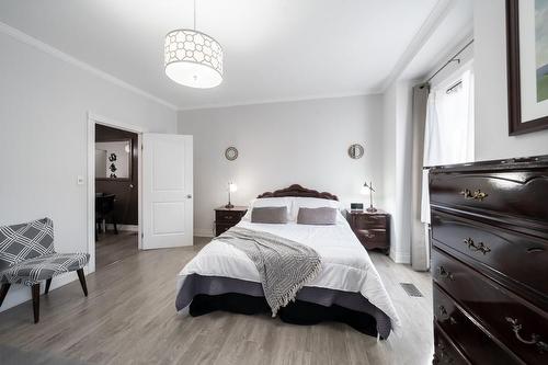 Large & bright bedroom (Unit 2) - 527 Barton Street E, Hamilton, ON - Indoor Photo Showing Bedroom