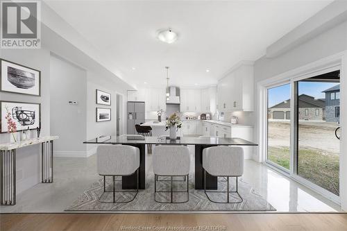 137 Tuscany Trail, Chatham, ON - Indoor Photo Showing Dining Room