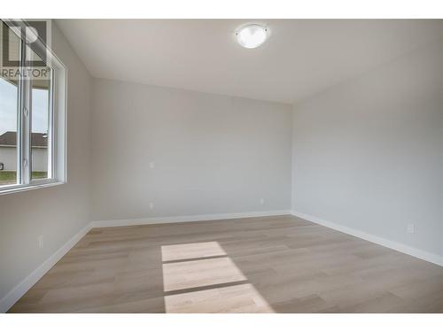 575 Meadowlark Avenue, Vernon, BC - Indoor Photo Showing Other Room