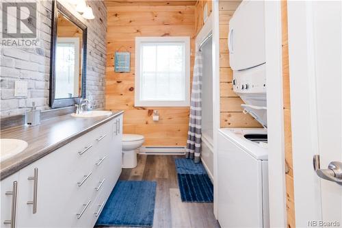 3616 690 Route, Flowers Cove, NB - Indoor Photo Showing Bathroom