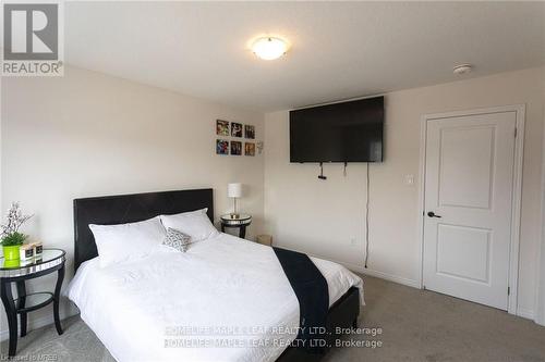 3 Cooke Ave, Brantford, ON - Indoor Photo Showing Bedroom